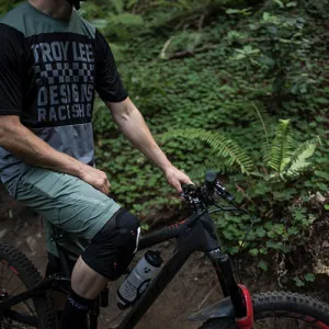 Подборка SKYLINE Troy Lee Designs (США)