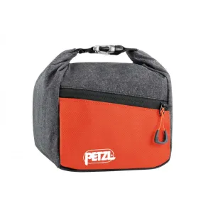 Мішечок для магнезії Petzl SAKAB