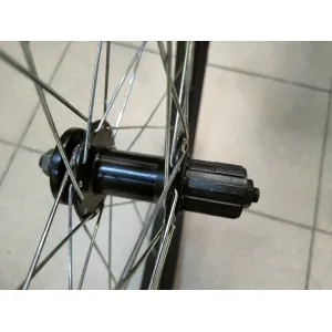 Заднє колесо діаметром 27.5