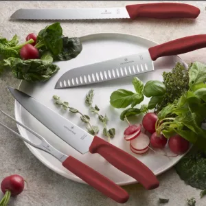 Кухонний ніж Victorinox SwissClassic Bread 21см хвиляст. для хліба з червон. ручкою (блістер)