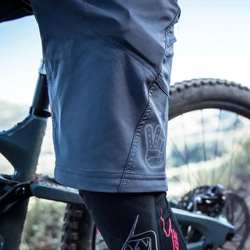 Велошорти TLD SKYLINE SHORT SHELL; IRON