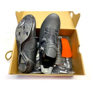 Велосипедные туфли шоссе Giant Surge Pro