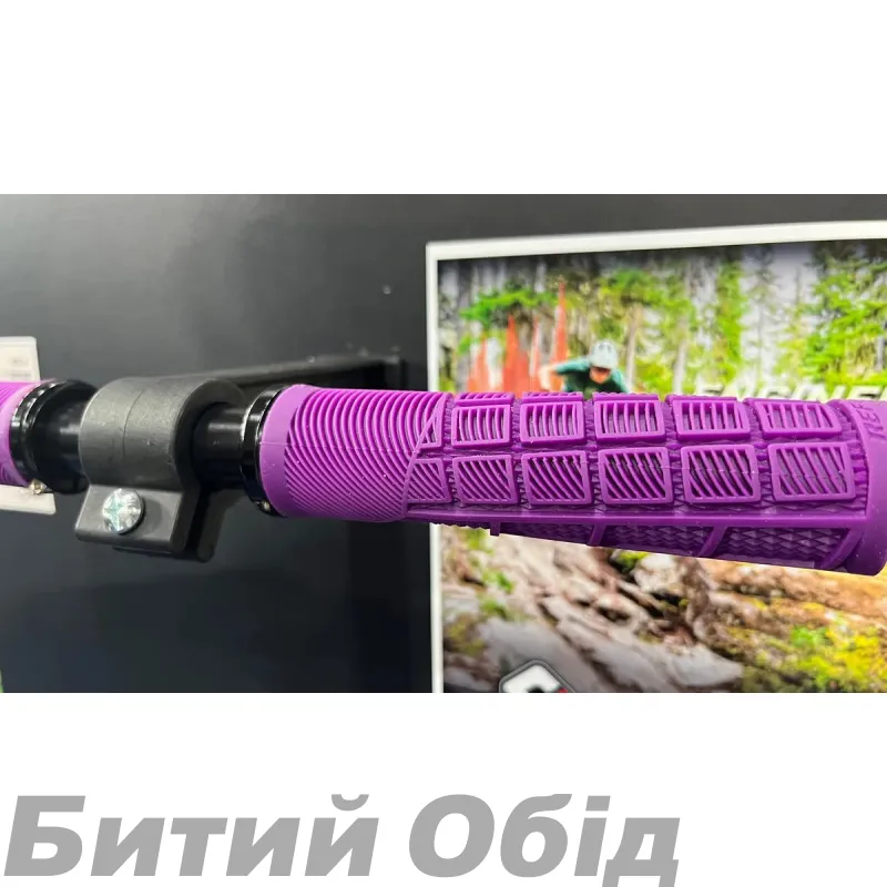 Грипсы ODI Reflex v2.1 Lock-On MTB Closed End 135mm Orange