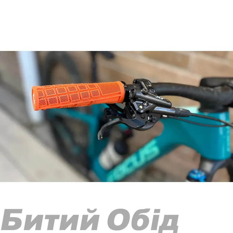 Грипсы ODI Reflex v2.1 Lock-On MTB Closed End 135mm Orange