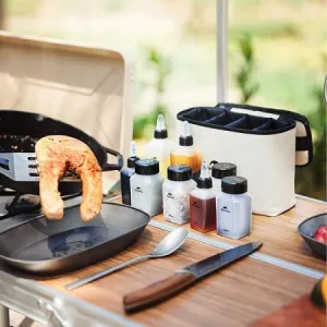 Набір ємностей для спецій Naturehike CNH22CJ043, 8 предметів Набір ємностей для спецій Naturehike CNH22CJ043, 8 предметів