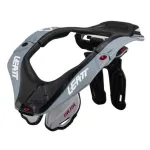 Захист шиї LEATT 5.5 Neck Brace Захист шиї LEATT 5.5 Neck Brace