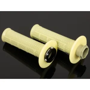 Гріпси Renthal MX R-Works Lock-On Tapered Grips - Half Waffle  Гріпси Renthal MX R-Works Lock-On Tapered Grips - Half Waffle