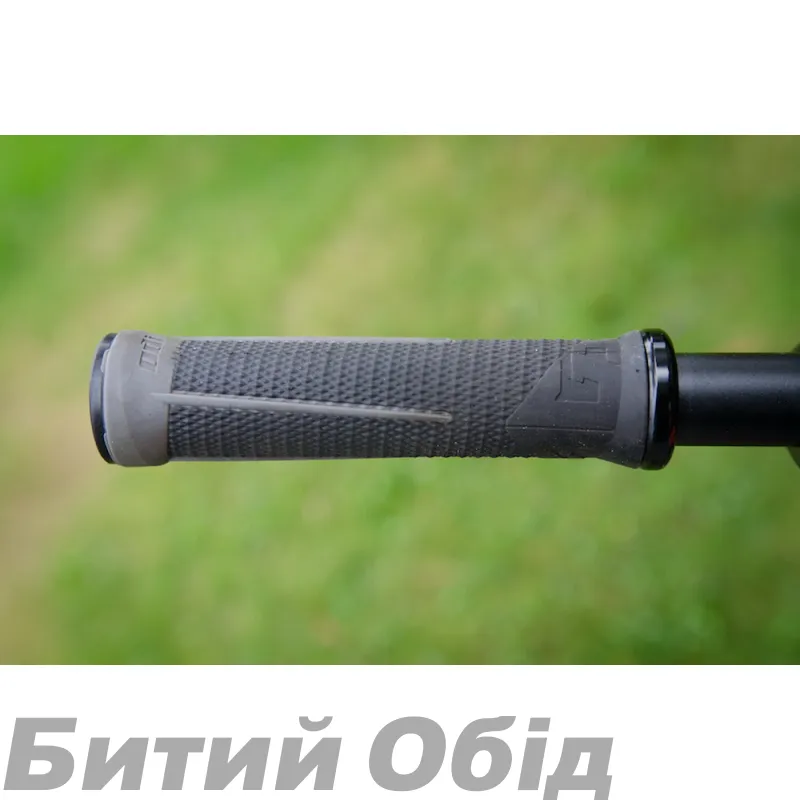 Гріпси ODI AG-1 Signature V2.1 Lock On