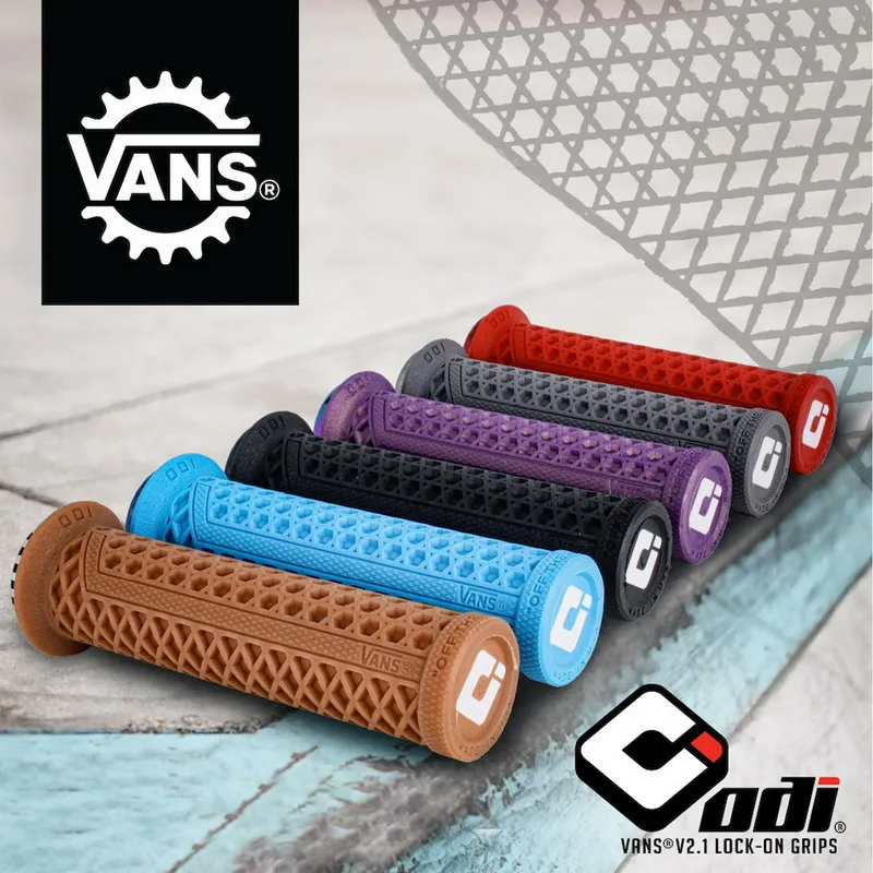 Грипси ODI Vans v2.1 Lock-On MTB Closed End 135mm