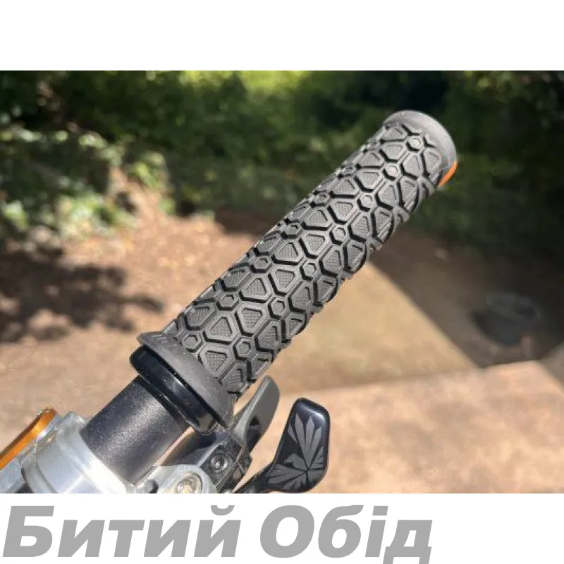 Грипсы ODI Vanquish v2.1 Lock-On