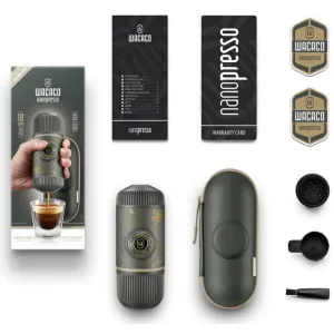 Портативна еспресо-кавоварка Wacaco Nanopresso  Портативна еспресо-кавоварка Wacaco Nanopresso