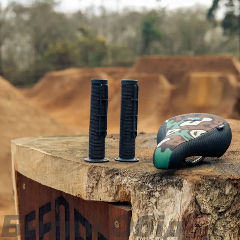 Велосипедное седло DMR SADDLE Sect Rail 