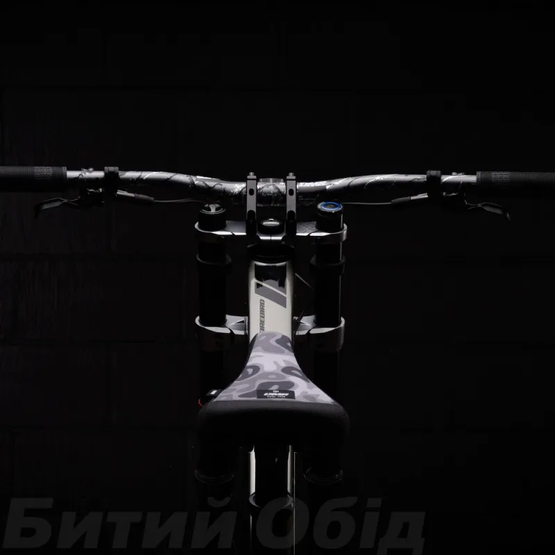 Велосипедное седло DMR SADDLE Sect Rail 
