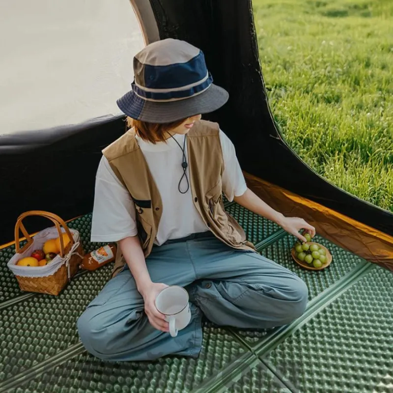 Килимок туристичний складаний одномісний IXPE Naturehike CNK2450WS044 з алюмінієвою плівкою, 195x60x1.8 см