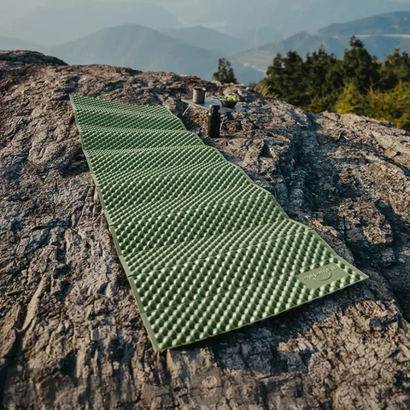 Килимок туристичний складаний двомісний IXPE Naturehike CNK2450WS044 з алюмінієвою плівкою, 200x120x1.8 см