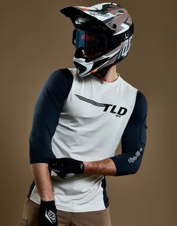 Troy Lee Designs: Мистецтво захищати твою голову