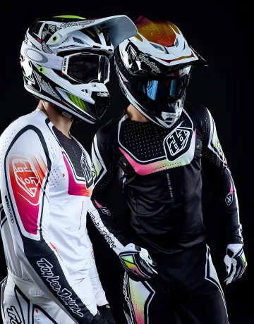 Твій кастомний стиль від Troy Lee.