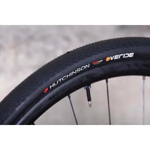 Покрышка HUTCHINSON OVERIDE 700X38 TR 