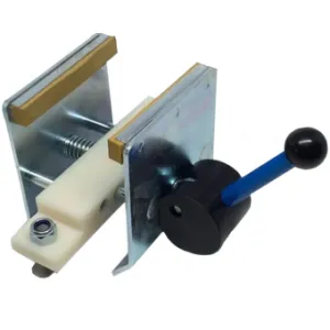 Крепеж беговых лыж T795H70 Holder for profile, 70mm